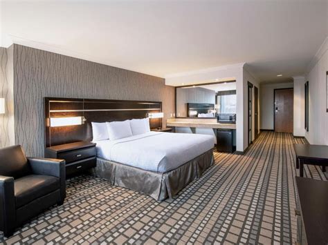 clarion hotel official website.